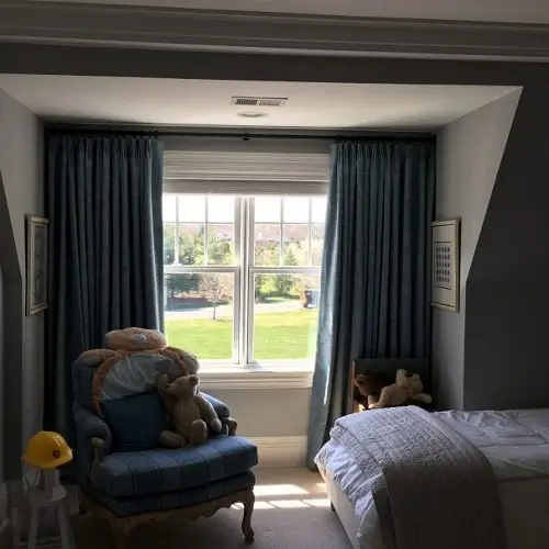 Blackout-Curtains-for-Bedroom